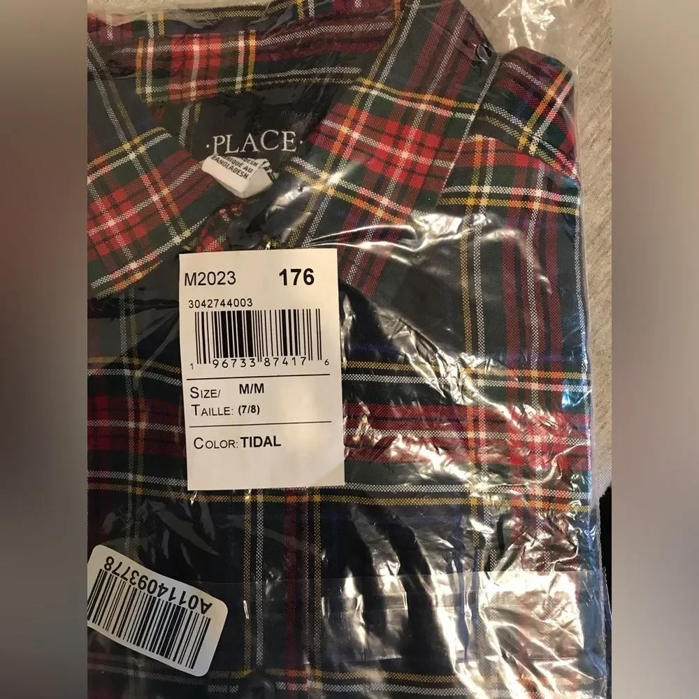 NWT - Children’s Place Boys Button Down Plaid Shirt